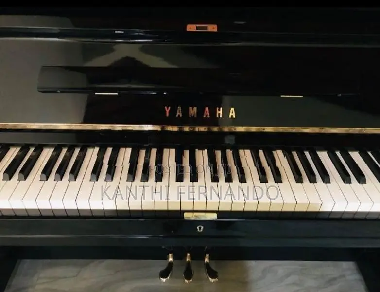 Yamaha U3F Piano