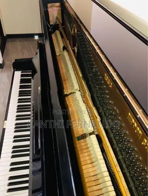 Yamaha U3F Piano