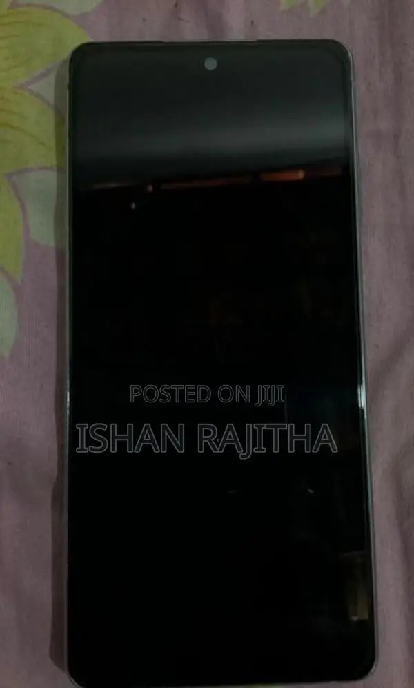 Samsung Galaxy S20FE (Used)