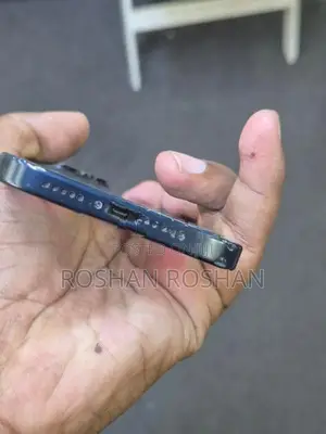 Apple iPhone 15 (Used)