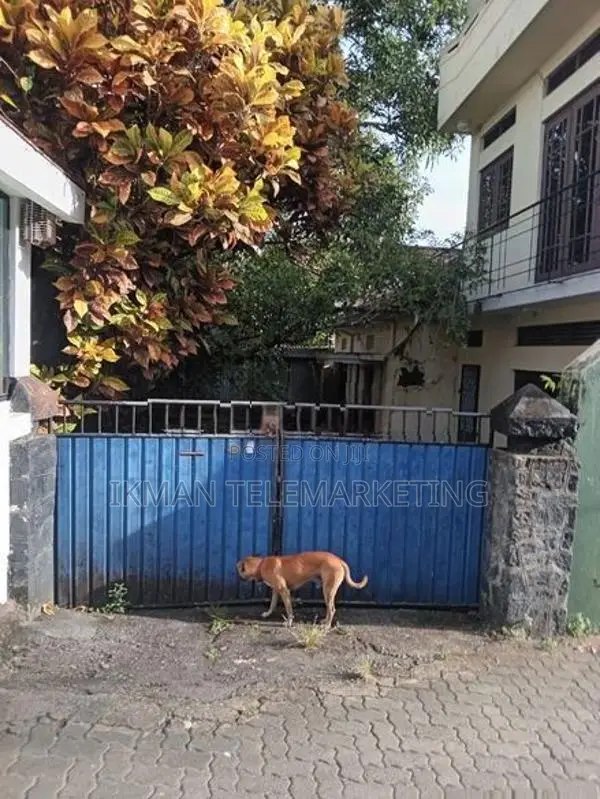Land for Sale with House Annex – Colombo 05