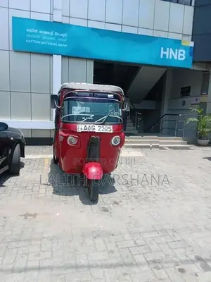 Bajaj RE 2013
