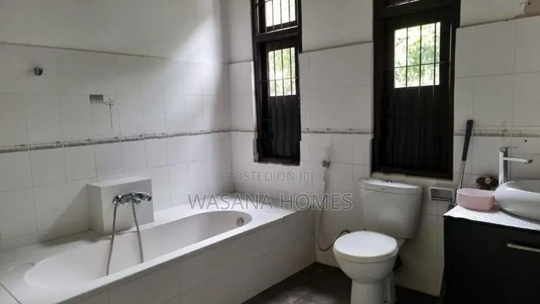 Best House for sale Athurugiriya