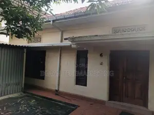 Land for Sale with House Annex – Colombo 05