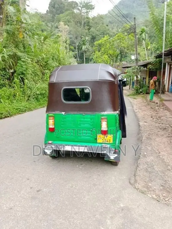 Bajaj RE Three Wheeler 2004