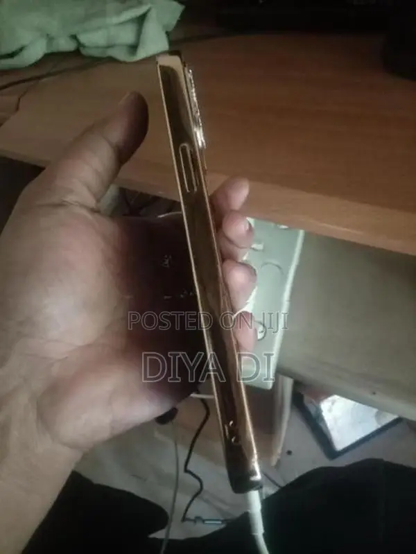 Apple iPhone 12 Pro Max Gold (Used)
