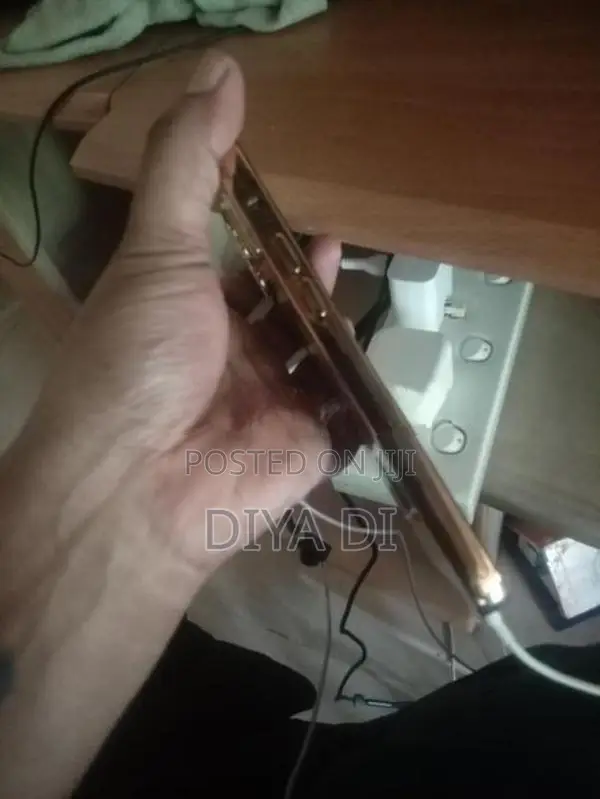 Apple iPhone 12 Pro Max Gold (Used)