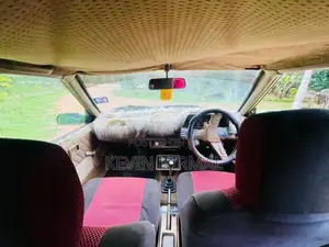 Nissan Sunny 1983