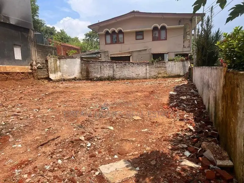 Prime Seaside Land with House for Sale – Mount Lavinia