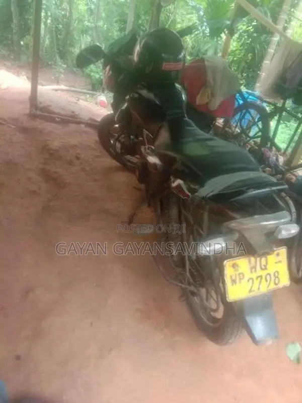 Bajaj Discover 2011