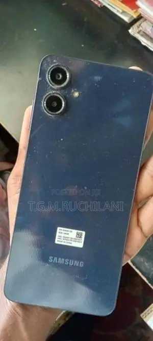 Samsung Galaxy A06 (Used)