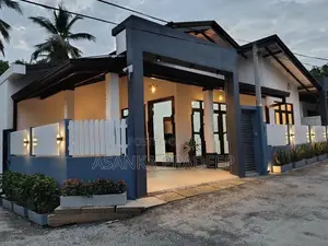අලුතෙන්ම ඉදිකල සුඛෝපභෝගී තනිමහල් නිවසක් කොට්ටාව අදිවේගී පිවිසුම(ikw929