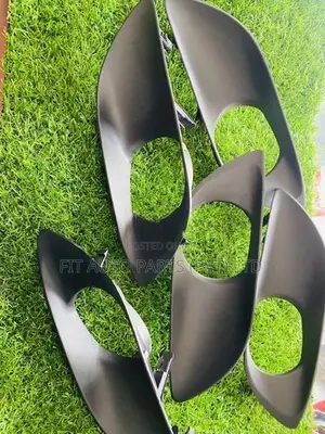 Vitz KSP90 Fog Lamp Cover