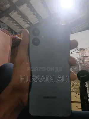 Samsung Galaxy A06 (Used)
