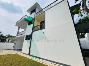 🌟(NSA2603-005)Luxurious House for Sale in Athurugiriya