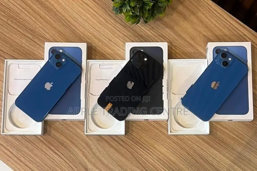 Apple iPhone 13 128GB (Used)