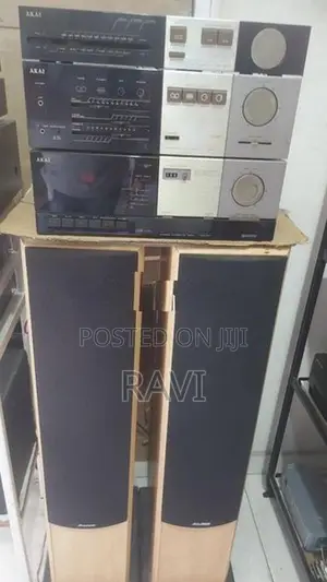 pioneer speaker set, Akai Amp, casset, Fm tuner