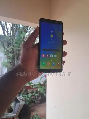 Samsung Galaxy A7 (Used)