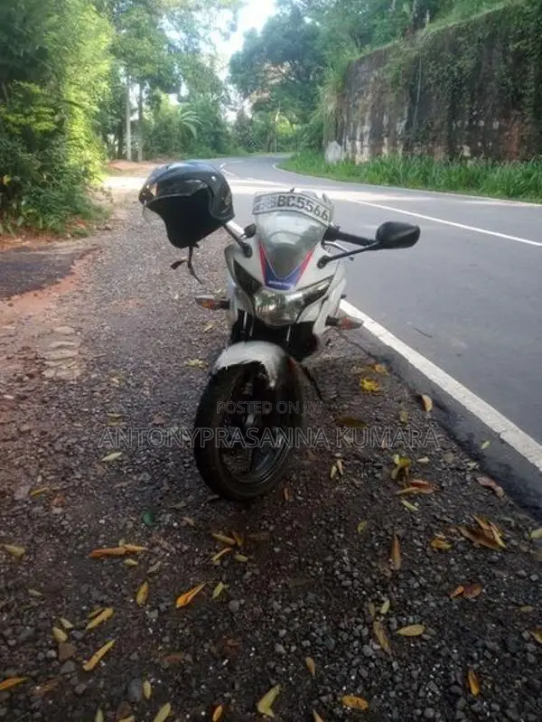 Honda CBR 2015