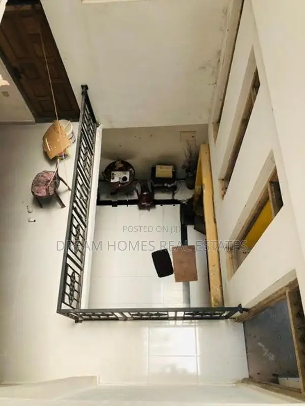 Ultra Luxury 3-Storey House for Sale – Kelaniya