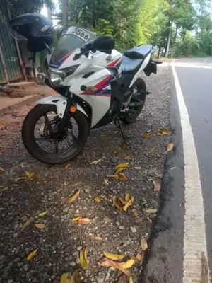 Honda CBR 2015