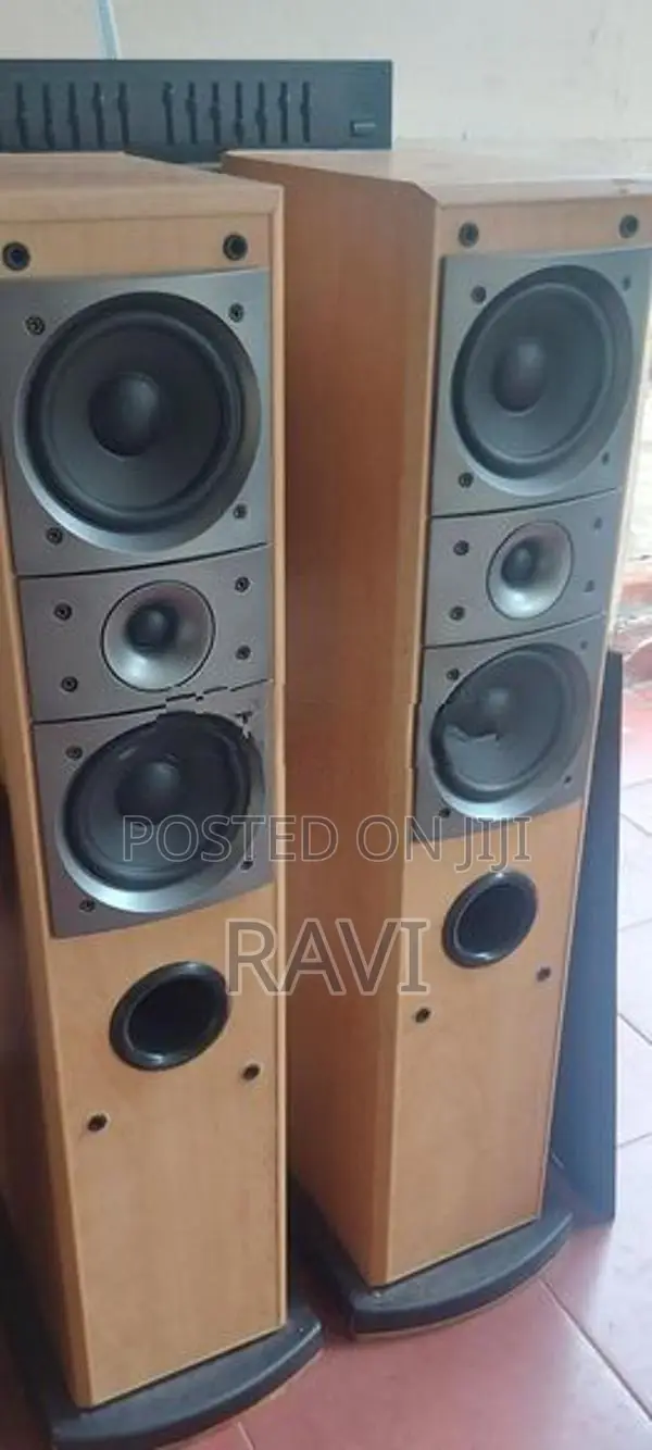 pioneer speaker set, Akai Amp, casset, Fm tuner