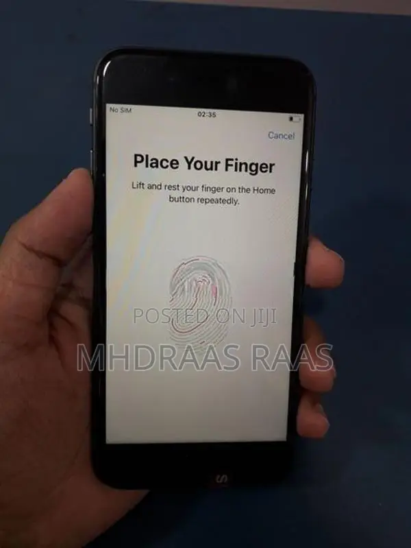Apple iPhone 8 (Used)