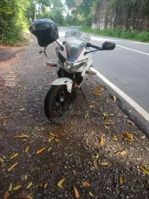 Honda CBR 2015