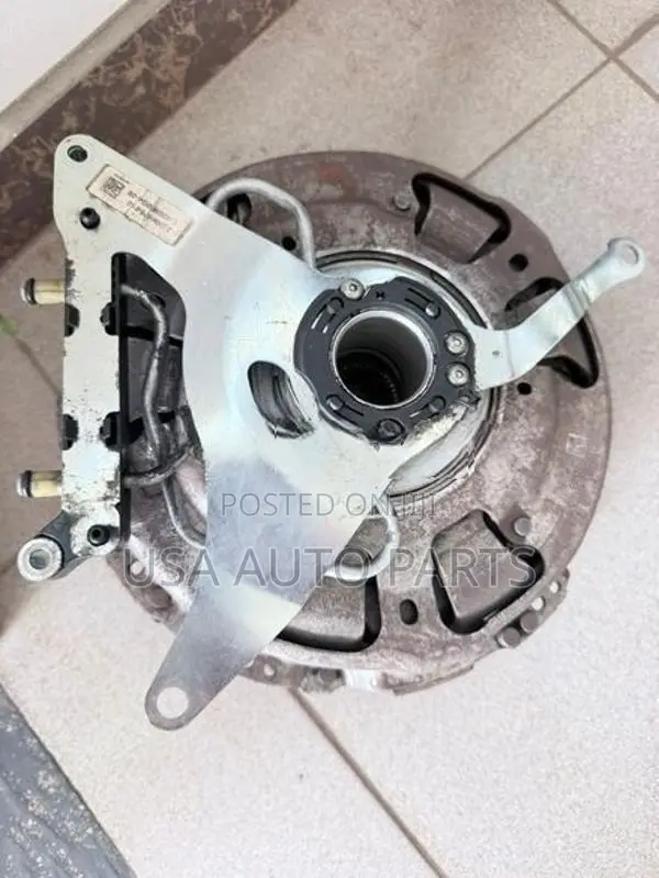 Honda Vezel RU3 Dual Clutch