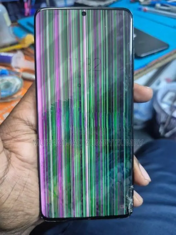Samsung Galaxy S20+ 12GB 128GB (Used)