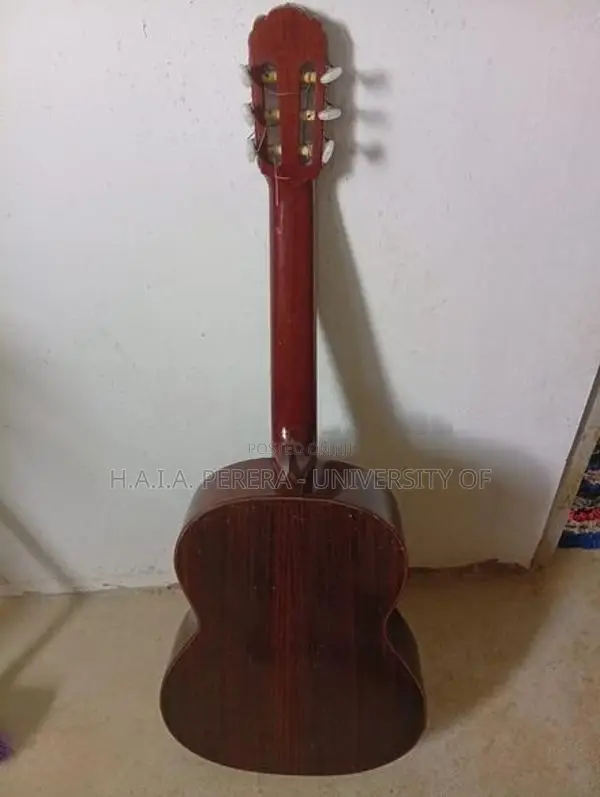 Classical Box Guitar