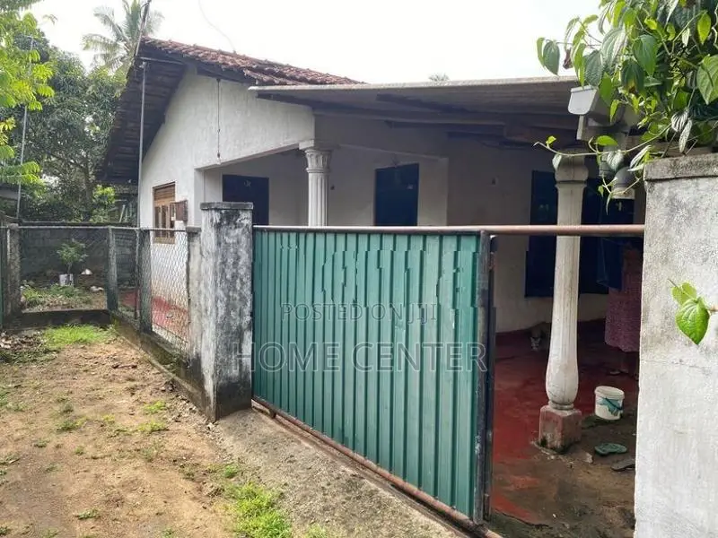 House For Sale in Ja-Ela