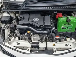 Toyota Vitz 2016