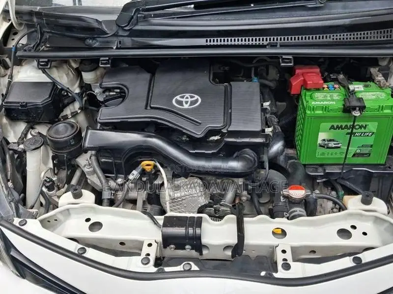 Toyota Vitz 2016
