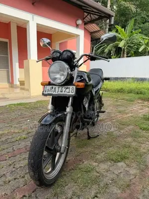 Honda Jade 2013