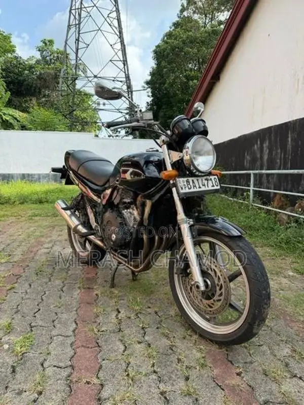 Honda Jade 2013