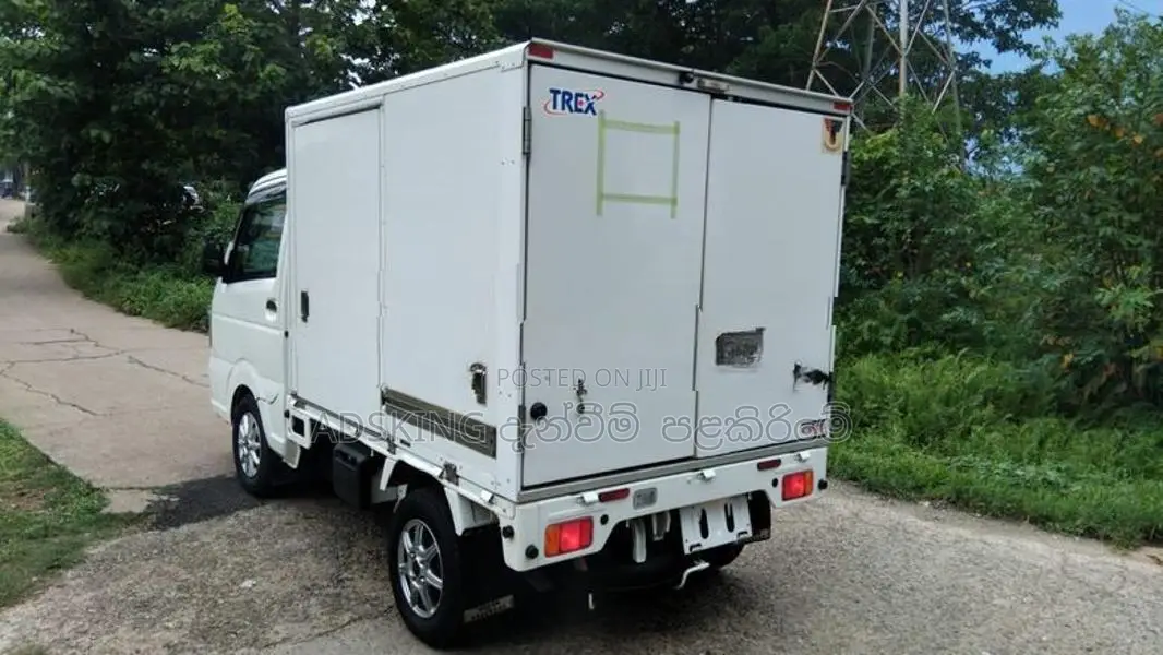 Suzuki Carry Freezer Truck 2023