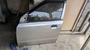 Suzuki Alto LXI Doors
