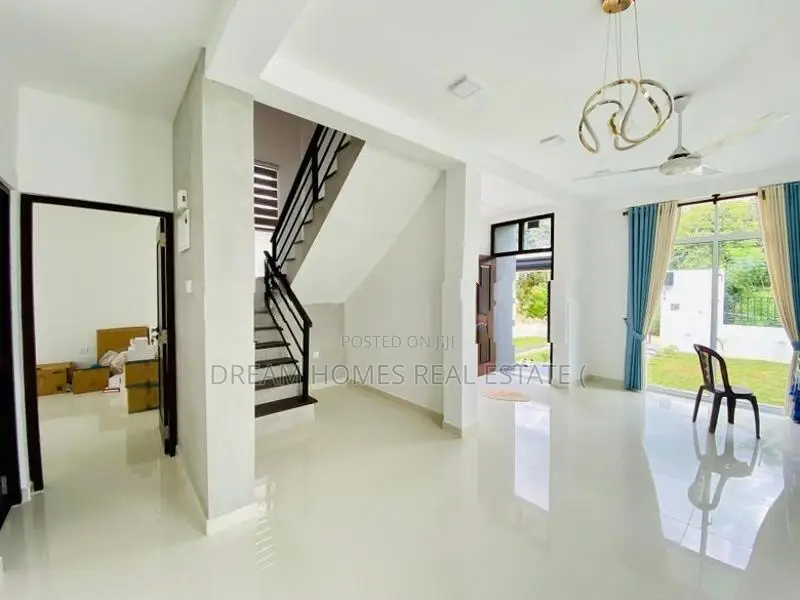 New 2-Storey House for Sale – Athurugiriya