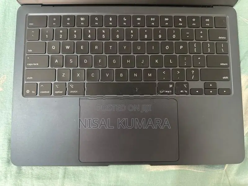 Apple MacBook Air M4