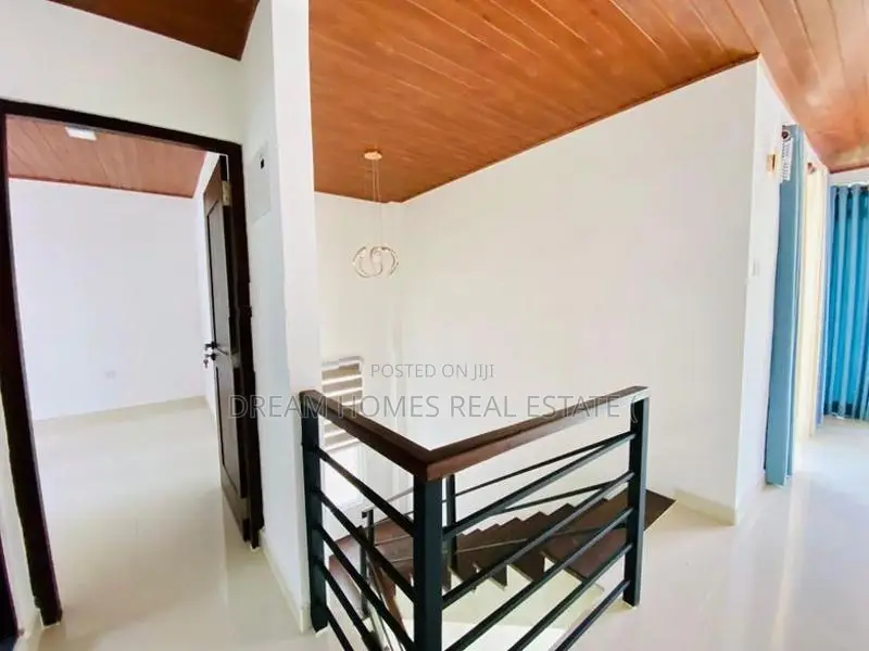 New 2-Storey House for Sale – Athurugiriya