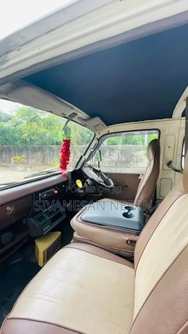 Toyota Hiace 1981