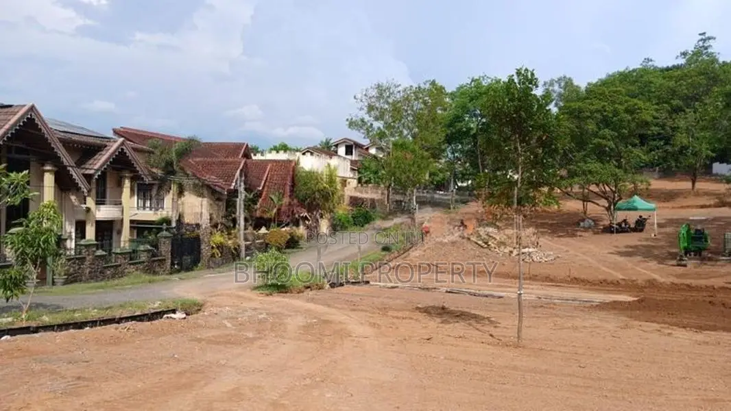 Thalawathugoda, wanaguru Mawatha Land Plots For Sale