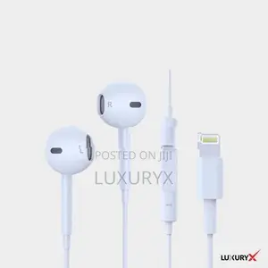 Earpods (Lightning Connector)
