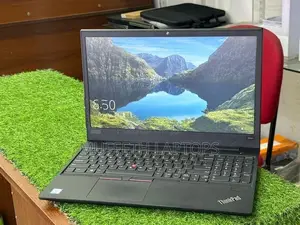 Lenovo Thinkpad i5 7Gen 8/256GB 15.6”HD Display