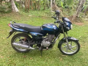 Bajaj Discover 2005