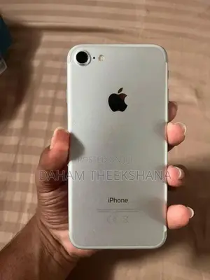 Apple iPhone 7 (Used)