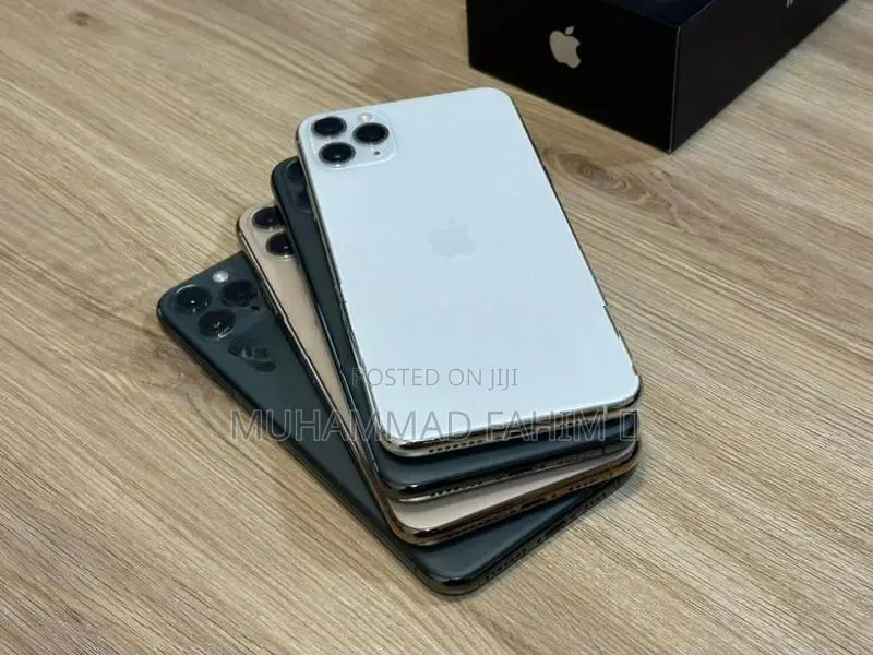 Apple iPhone 11 Pro Max 256GB (Used)