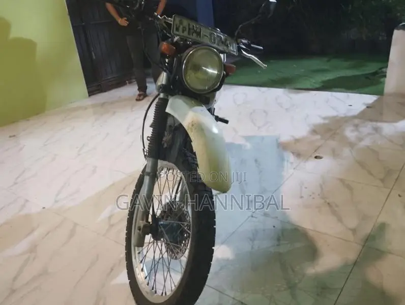 Honda SL 2000
