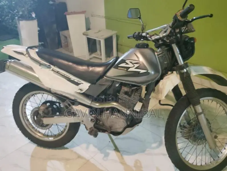 Honda SL 2000